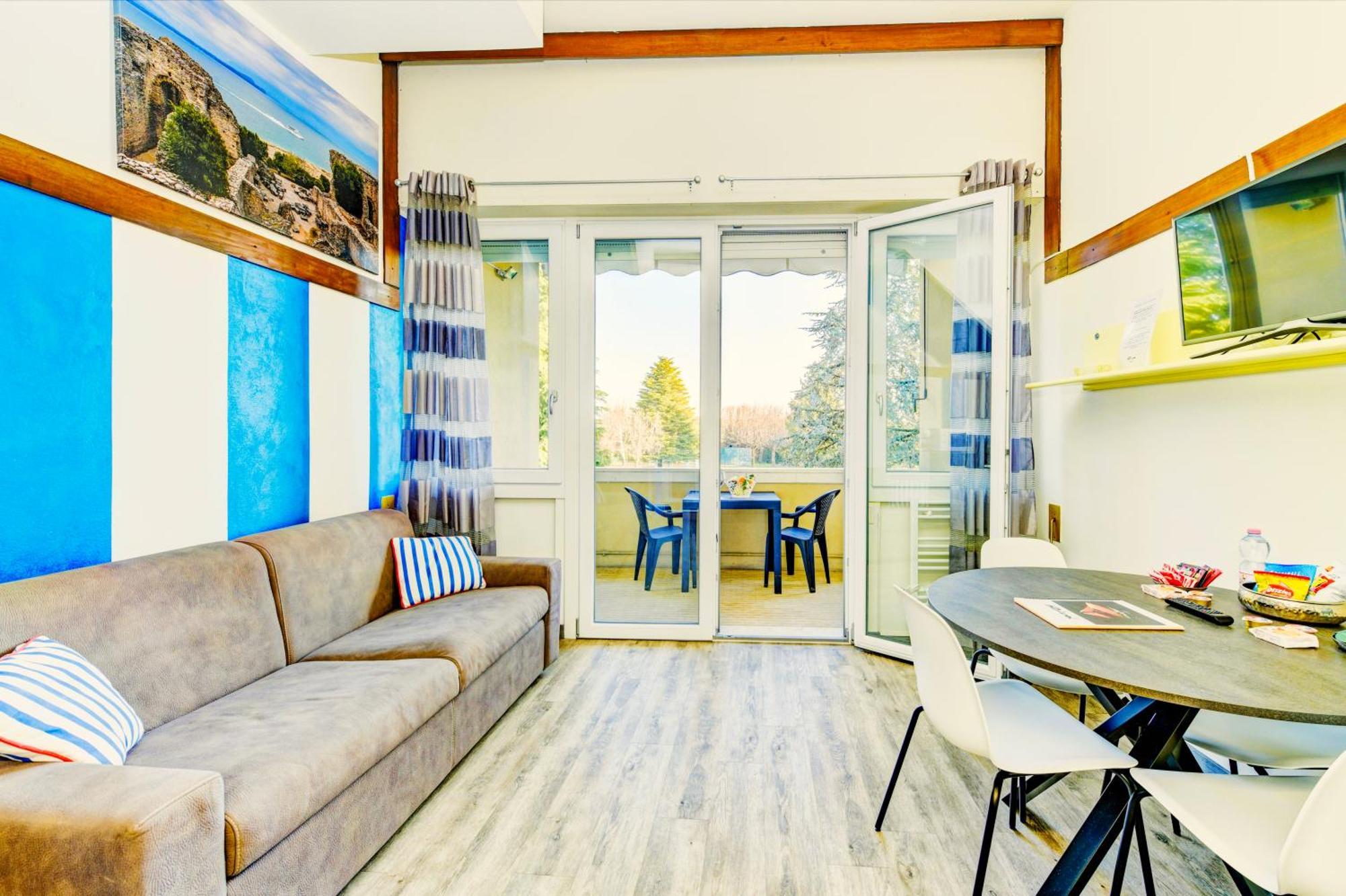 The Riva Apartment ซีร์มิโอเน ภายนอก รูปภาพ